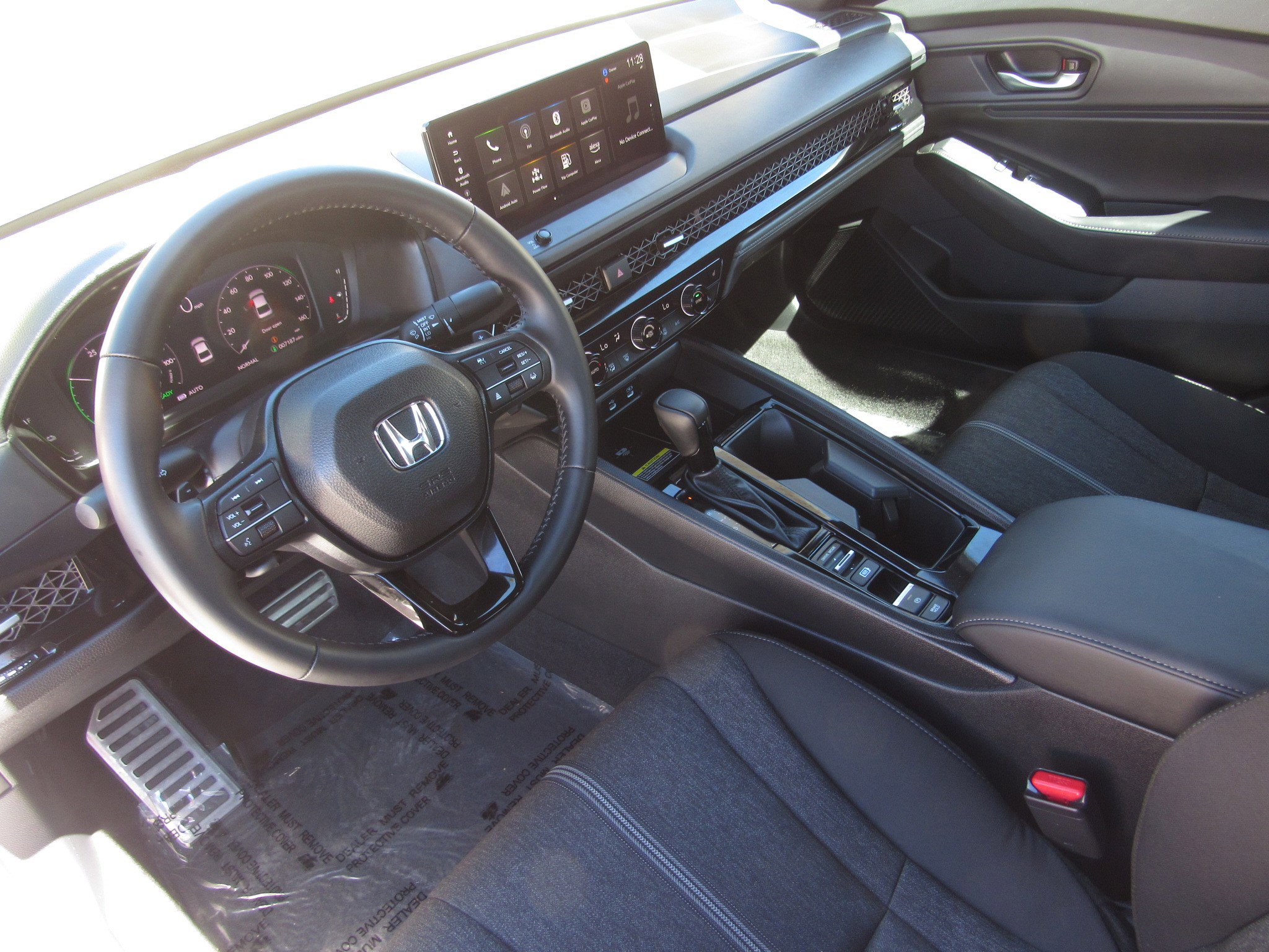 Used 2025 Honda Accord Sport image 15