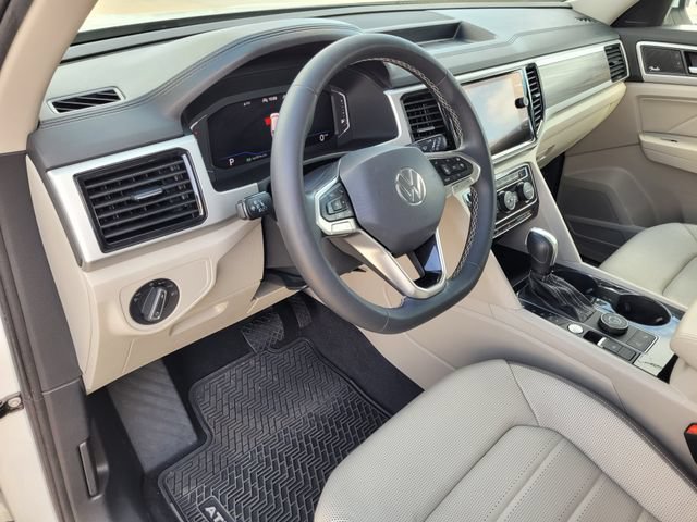 Used 2021 Volkswagen Atlas SEL Premium AWD/4WD image 23