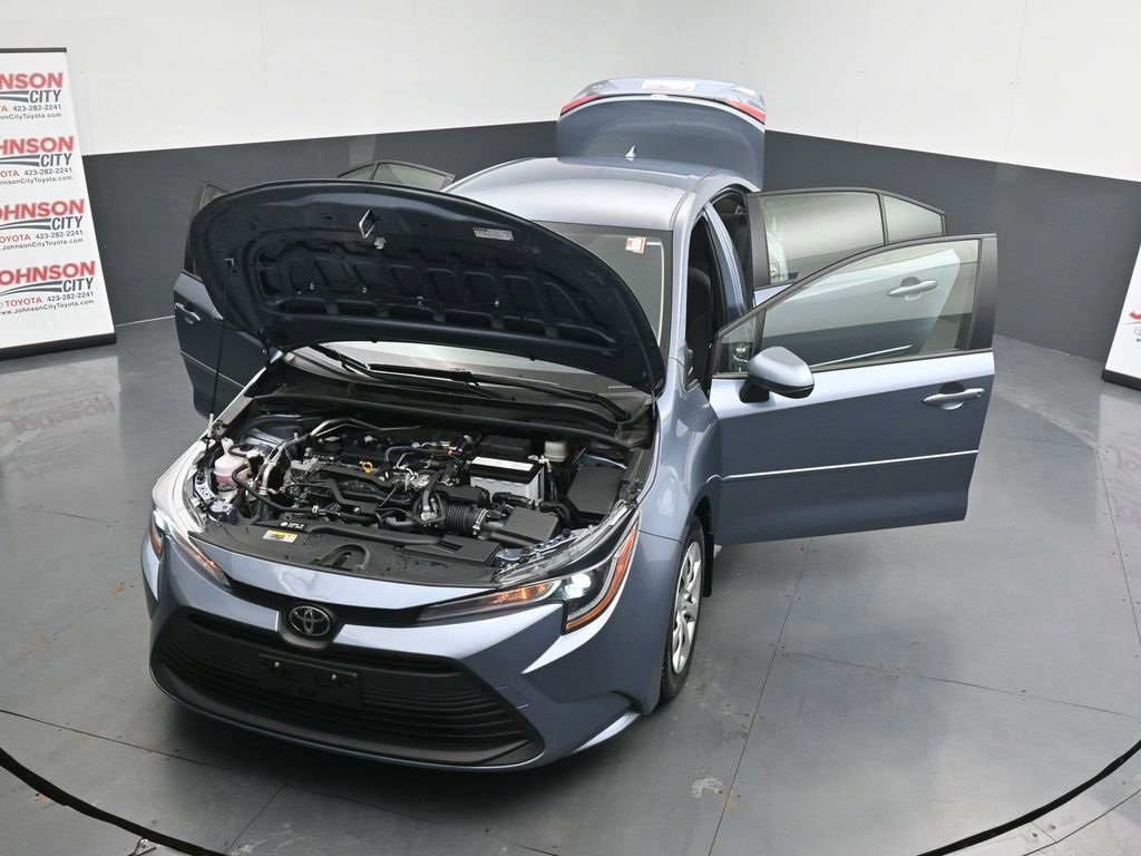 Used 2023 Toyota Corolla LE image 41