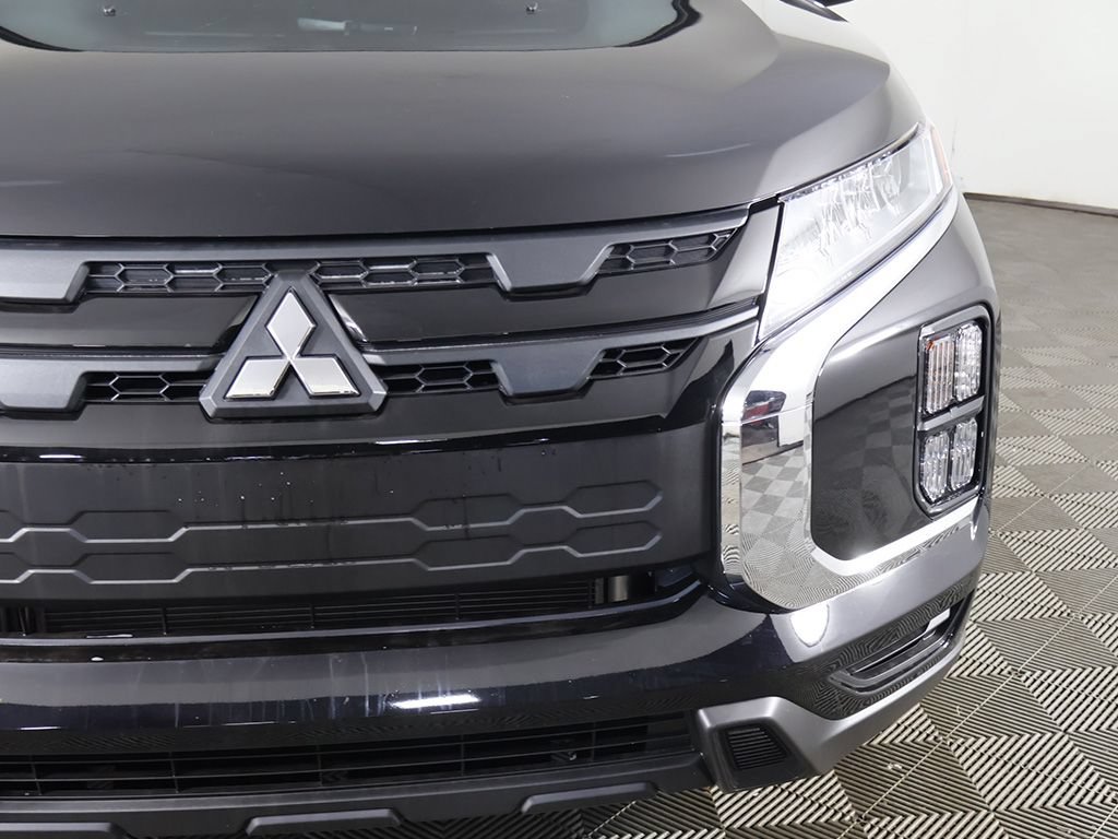 New 2027 Mitsubishi Outlander Sport LE AWD/4WD image 11