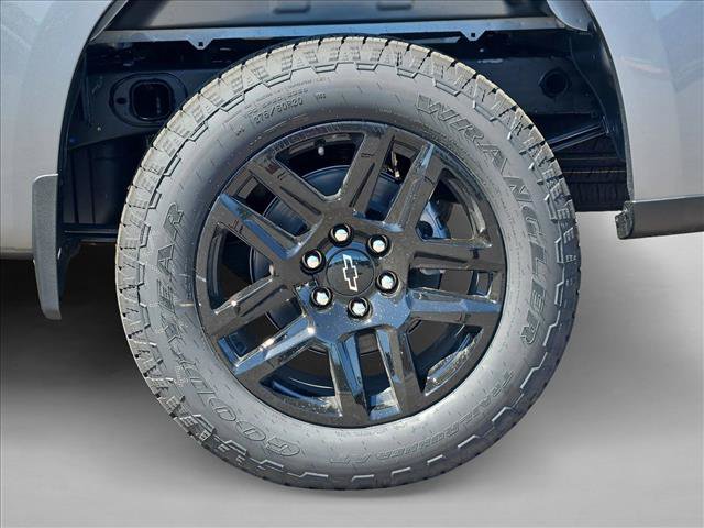 New 2026 Chevrolet Silverado 1500 Custom w/ Turbomax Blackout Package RWD image 10