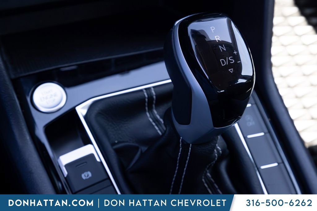 Used 2024 Volkswagen Taos S w/ MDO Package FWD image 10