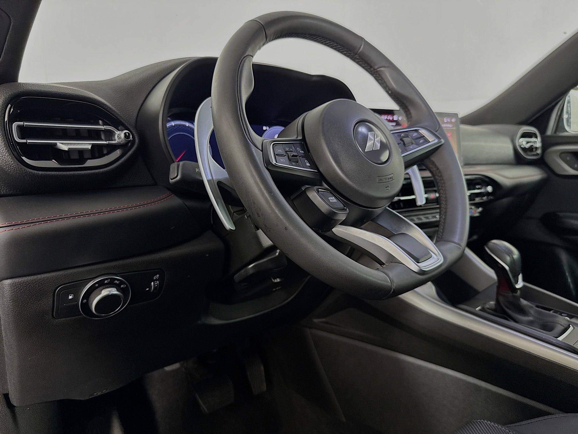 Used 2024 Dodge Hornet R/T image 22