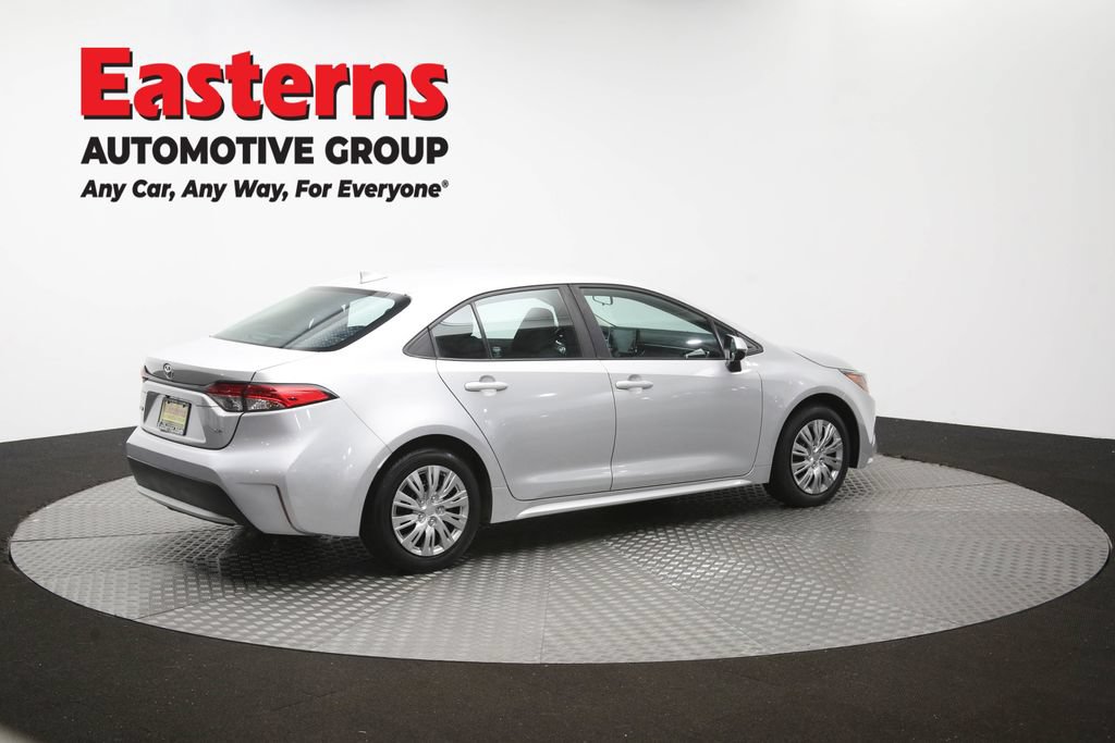 Used 2022 Toyota Corolla LE FWD image 41
