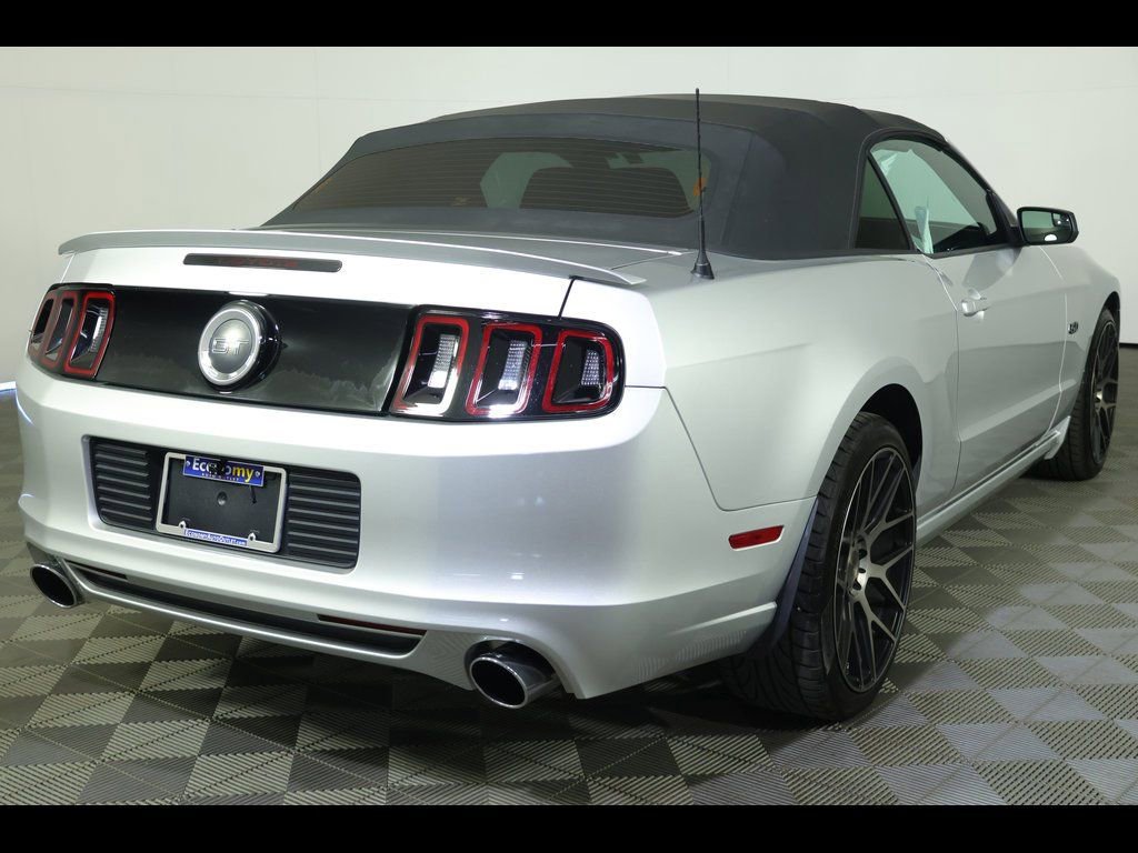 Used 2014 Ford Mustang GT w/ Equipment Group 301A image 12