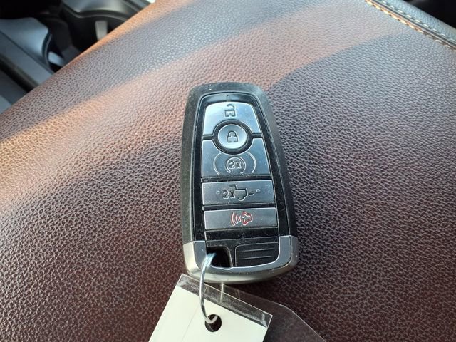 Used 2021 Ford F150 Lariat image 11