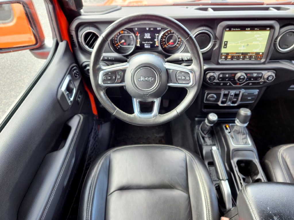 Used 2020 Jeep Wrangler Unlimited Sahara AWD/4WD image 13