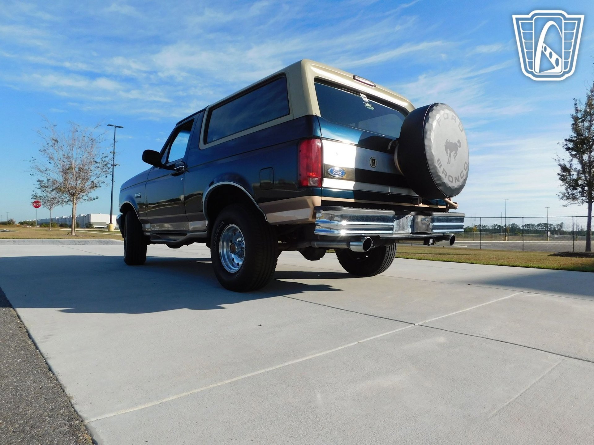 Used 1995 Ford Bronco XLT image 23
