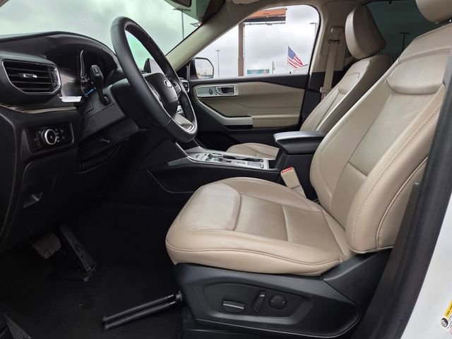 Used 2024 Ford Explorer Limited image 5