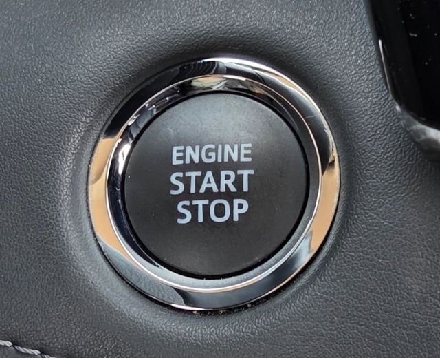 Used 2023 Toyota Highlander Platinum image 36