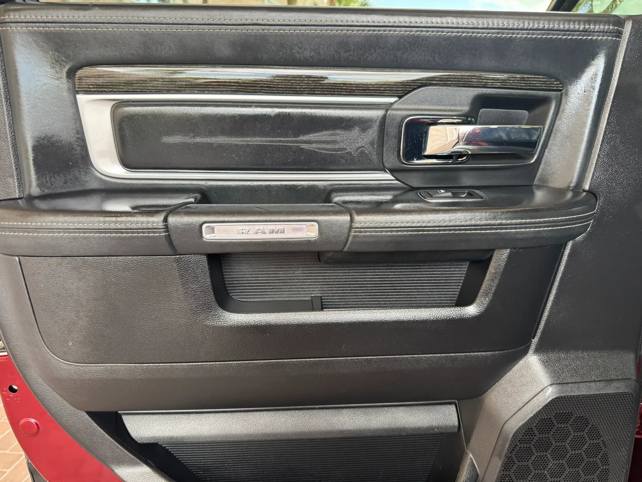Used 2016 RAM 2500 Limited AWD/4WD image 21