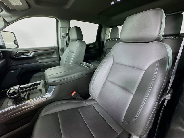 Used 2024 Chevrolet Silverado 1500 LTZ image 11