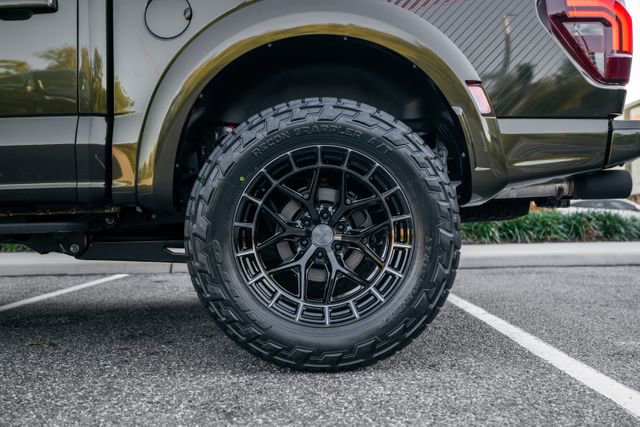 Used 2025 Ford F150 Raptor image 19