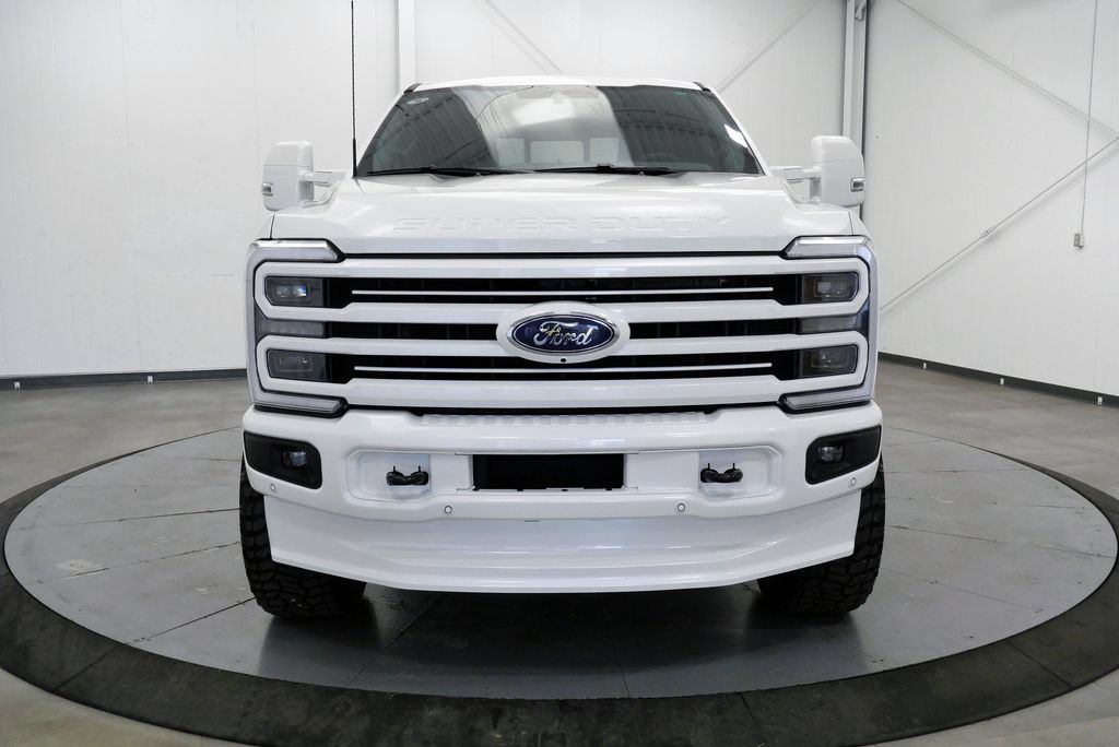 Used 2026 Ford F250 Platinum AWD/4WD image 2