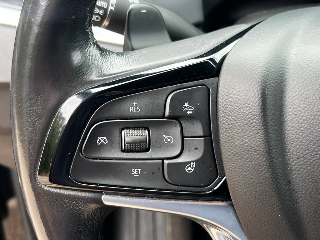 Certified 2023 Buick Enclave Essence FWD image 15