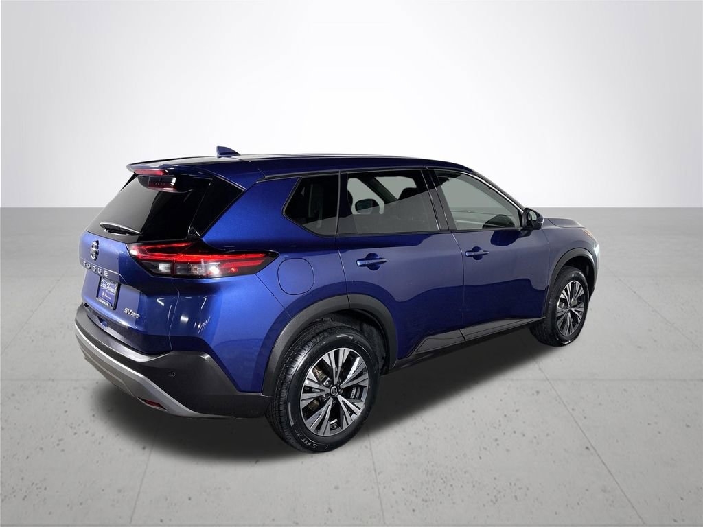 Used 2021 Nissan Rogue SV image 6