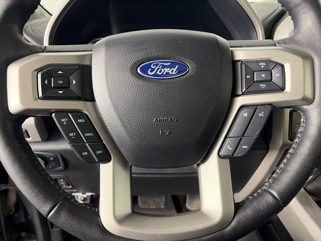 Used 2020 Ford F150 Lariat w/ Equipment Group 502A Luxury AWD/4WD image 16