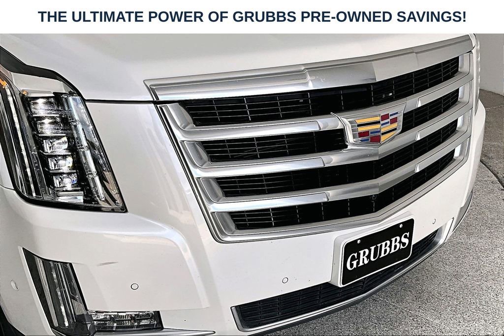 Used 2018 Cadillac Escalade Luxury AWD/4WD image 38