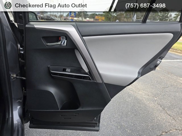 Used 2017 Toyota RAV4 Limited image 47
