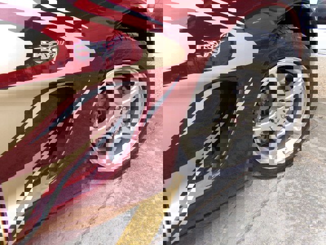 Used 2003 Chevrolet Corvette Coupe w/ Preferred Equipment Group RWD image 35