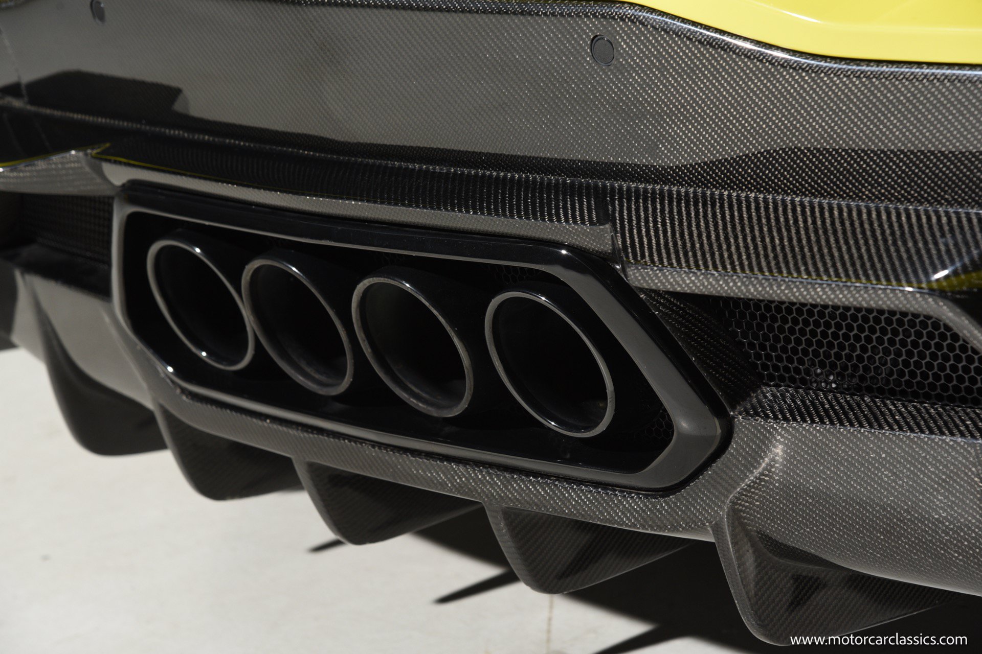 Used 2024 Chevrolet Corvette Z06 RWD image 17