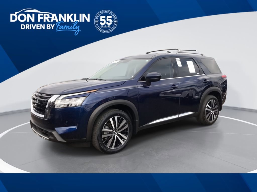 Used 2024 Nissan Pathfinder Platinum FWD video 1