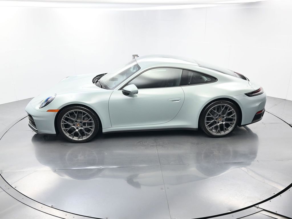 Certified 2025 Porsche 911 Carrera RWD image 32