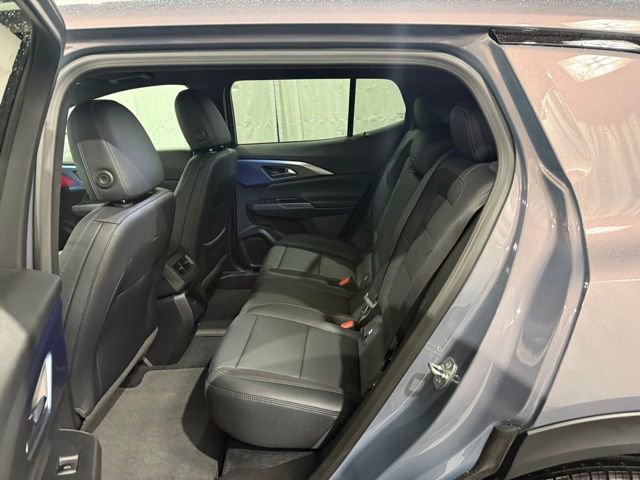 New 2026 Chevrolet Equinox EV LT image 9