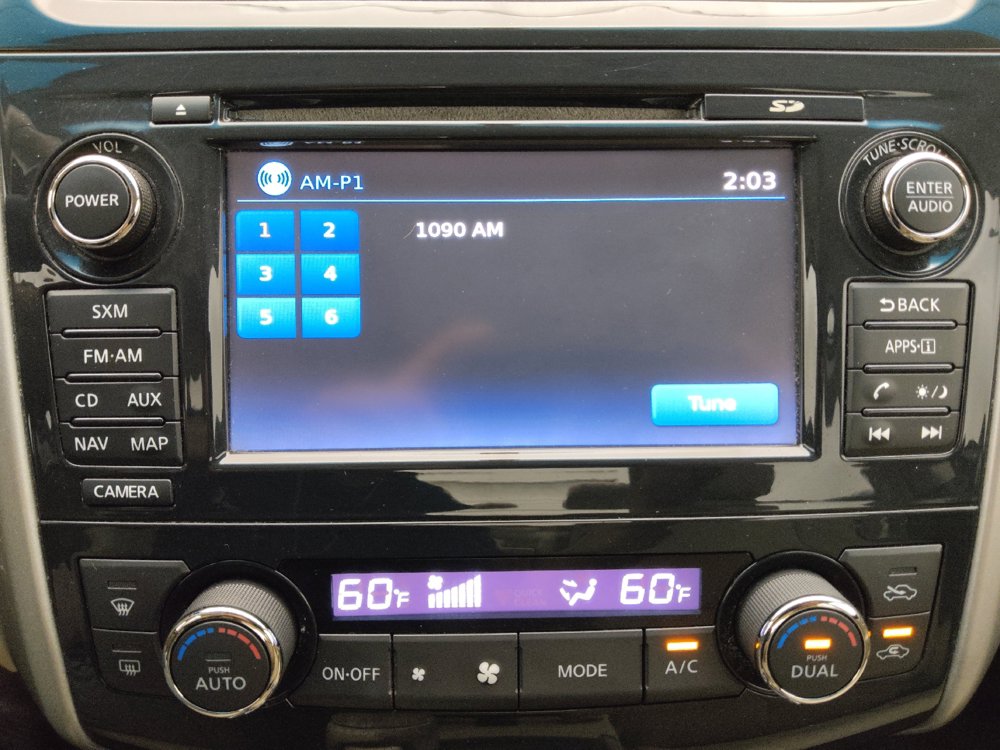 Used 2015 Nissan Altima 3.5 SL FWD image 25