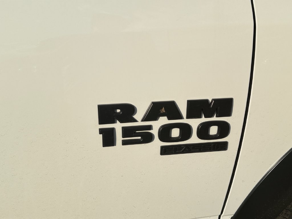 Used 2024 RAM 1500 Warlock AWD/4WD image 34