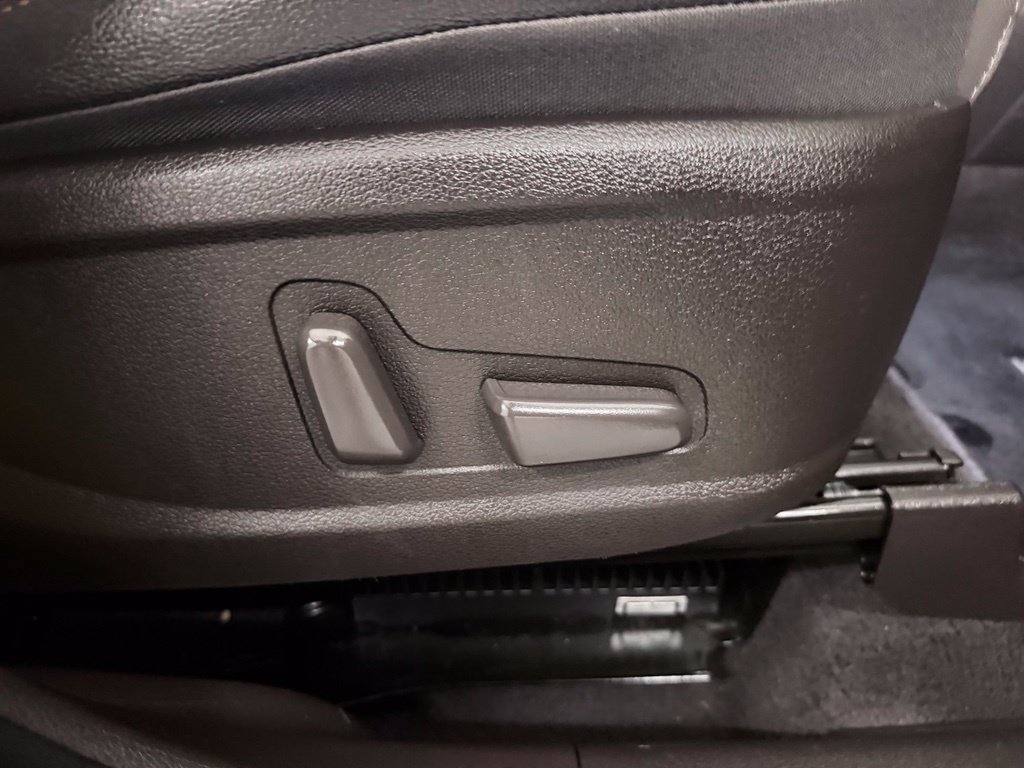 Used 2020 Hyundai Santa Fe SEL FWD image 42