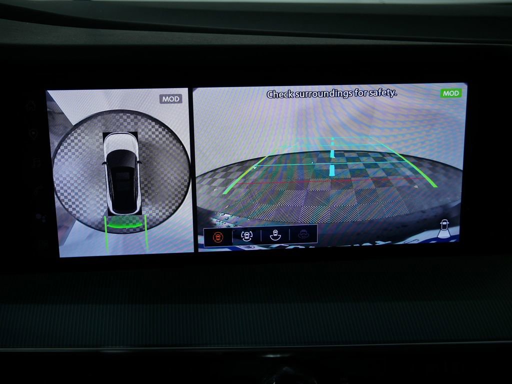 Used 2025 Nissan Murano SL image 34