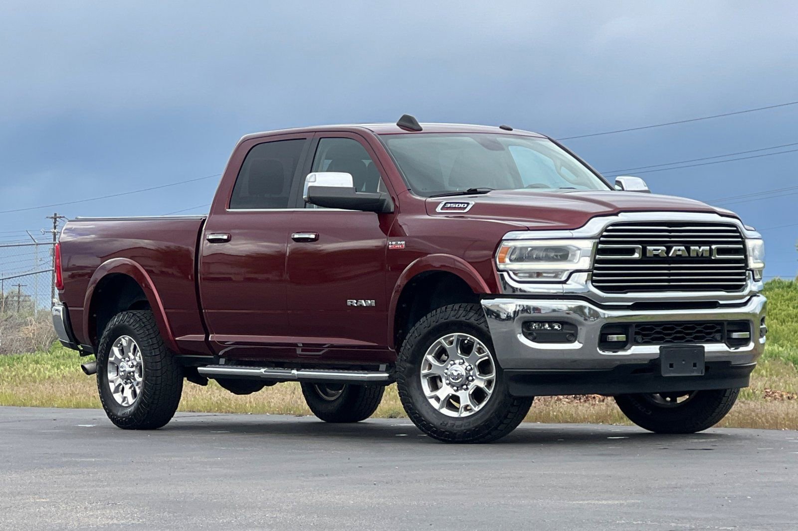 Used 2022 RAM 3500 Laramie AWD/4WD image 2