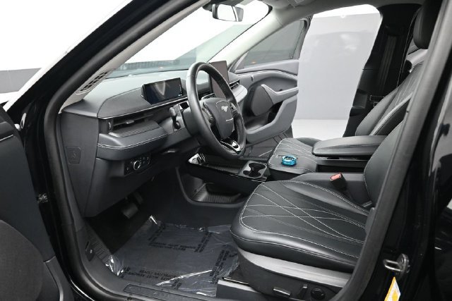 Used 2024 Ford Mustang Mach-E Select w/ Comfort Package Lite RWD image 18