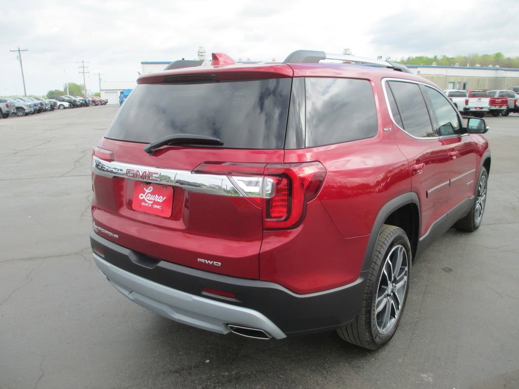 Used 2023 GMC Acadia SLT w/ Technology Package AWD/4WD image 6
