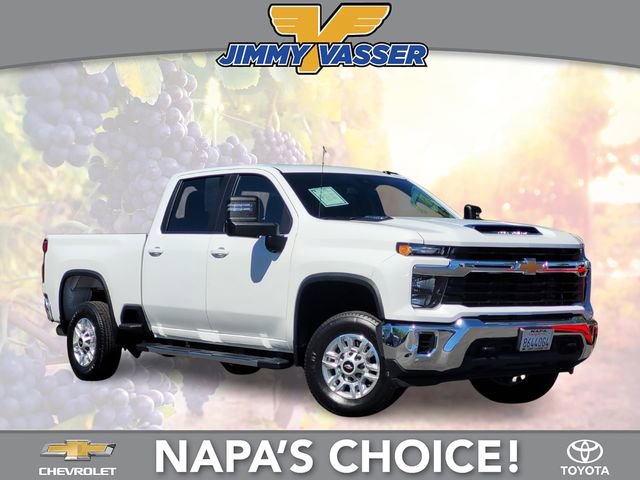 Used 2026 Chevrolet Silverado 2500 LT image 1
