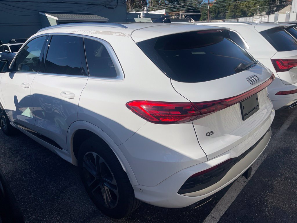 Certified 2026 Audi Q5 Premium AWD/4WD image 5