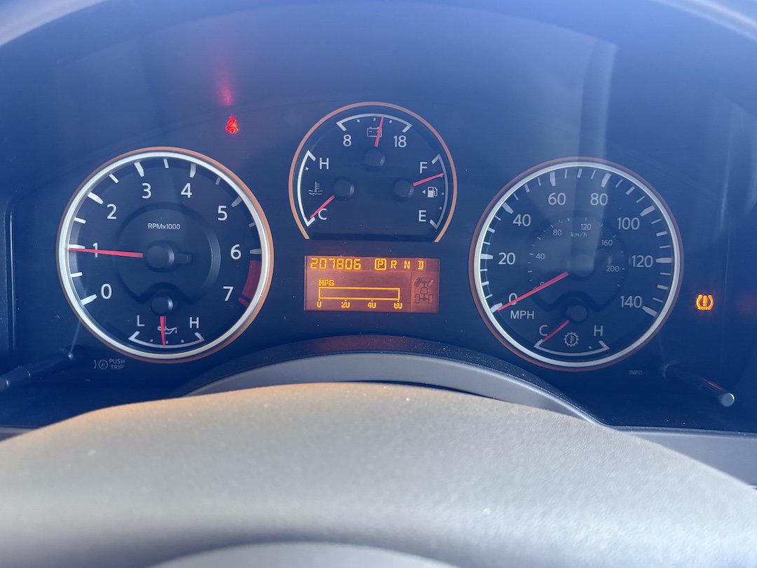 Used 2008 Nissan Titan SE RWD image 14