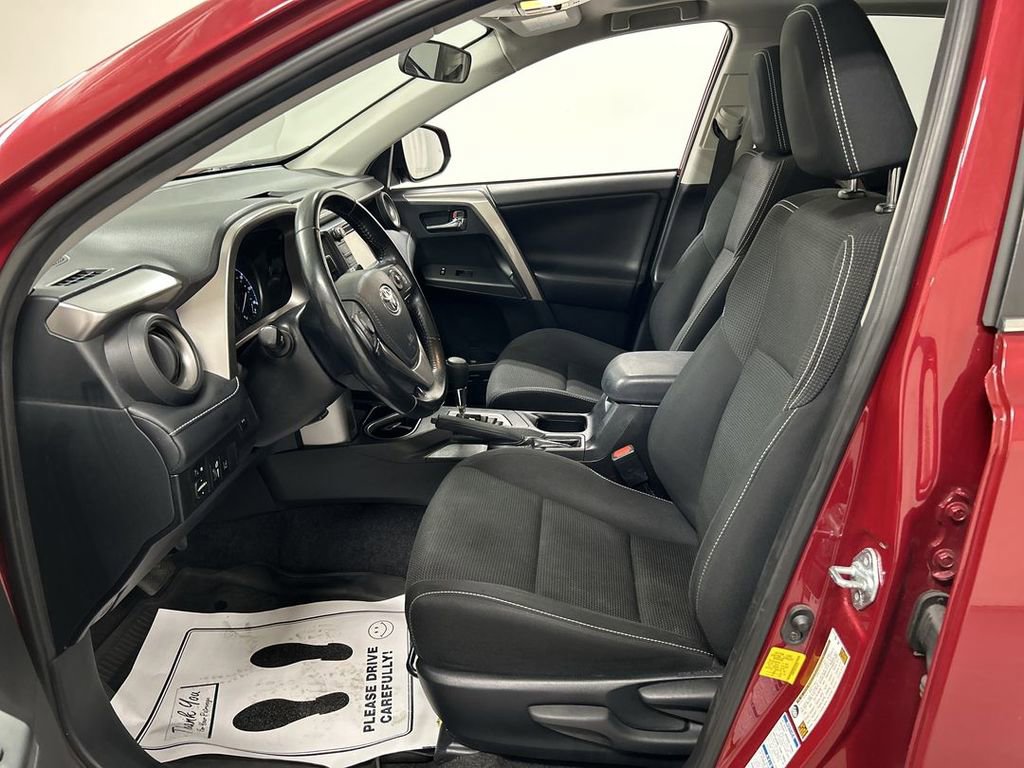 Used 2018 Toyota RAV4 XLE w/ Plus Extra Value Package image 9