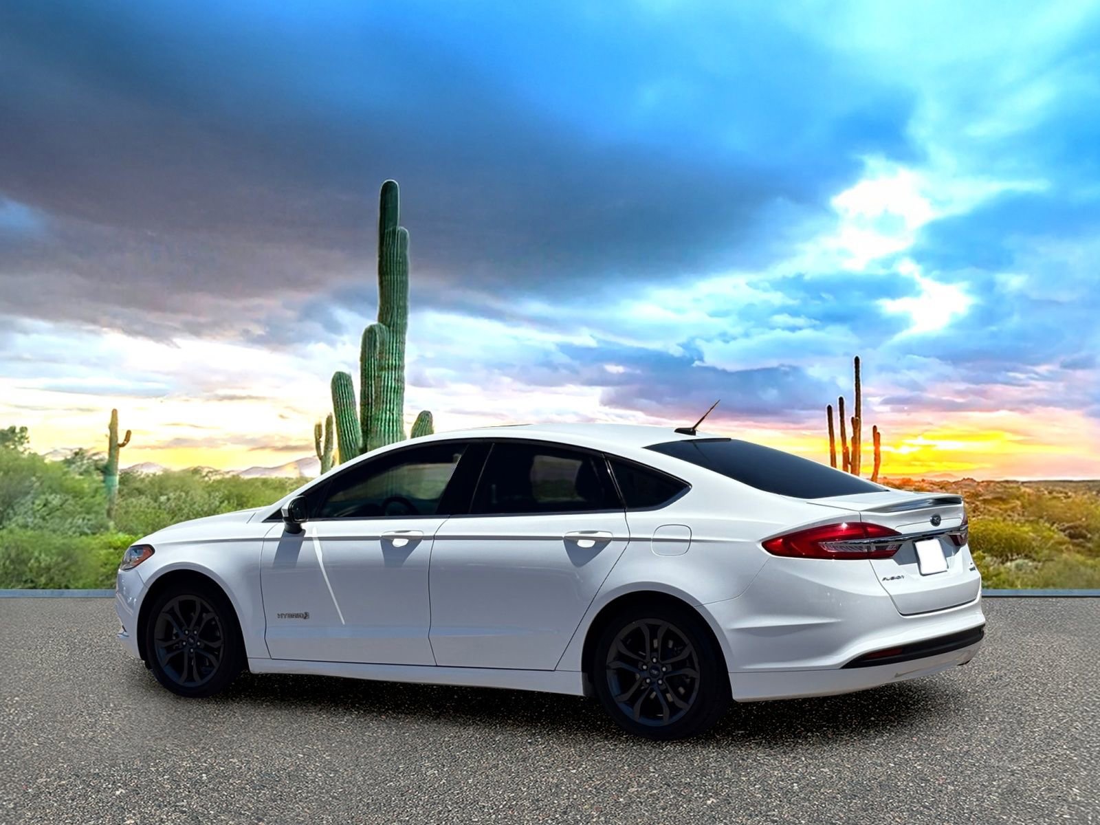 Used 2018 Ford Fusion SE w/ Equipment Group 601A FWD image 4