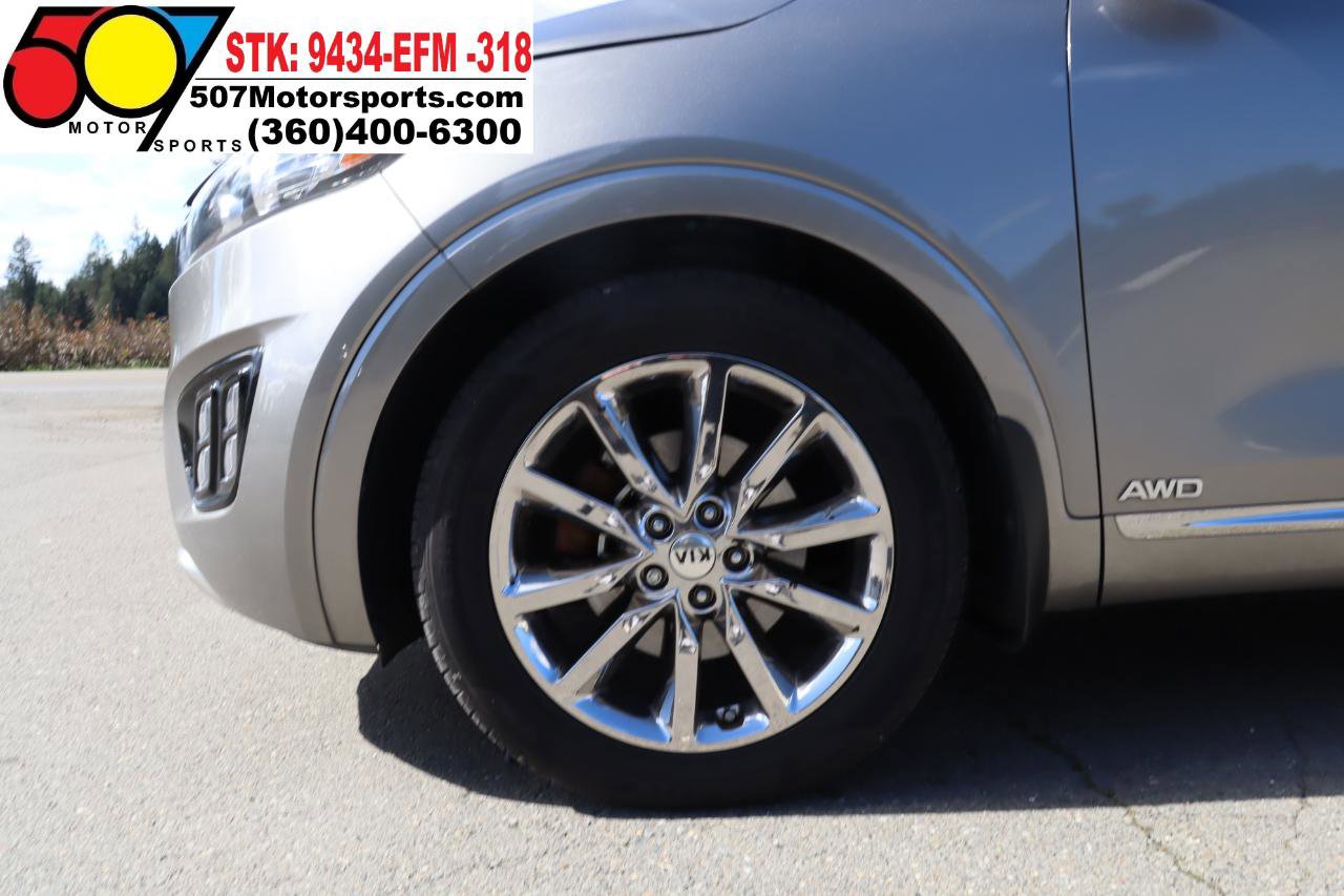 Used 2016 Kia Sorento SX w/ SXL Technology Package image 25