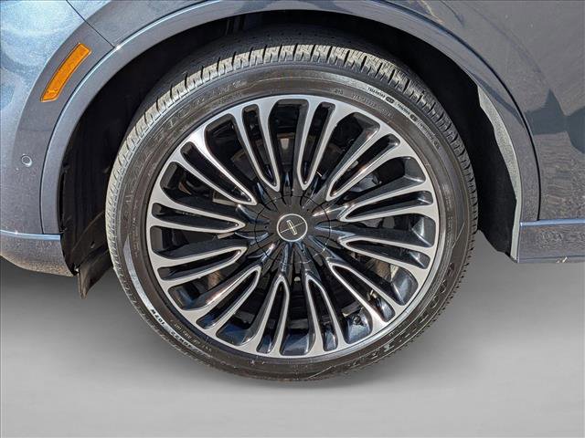 Used 2020 Lincoln Aviator Black Label w/ Dynamic Handling Package image 9