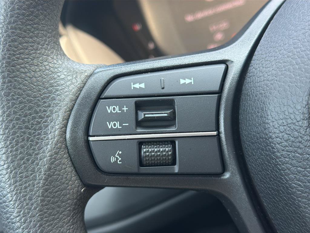 Used 2023 Honda Accord EX image 12