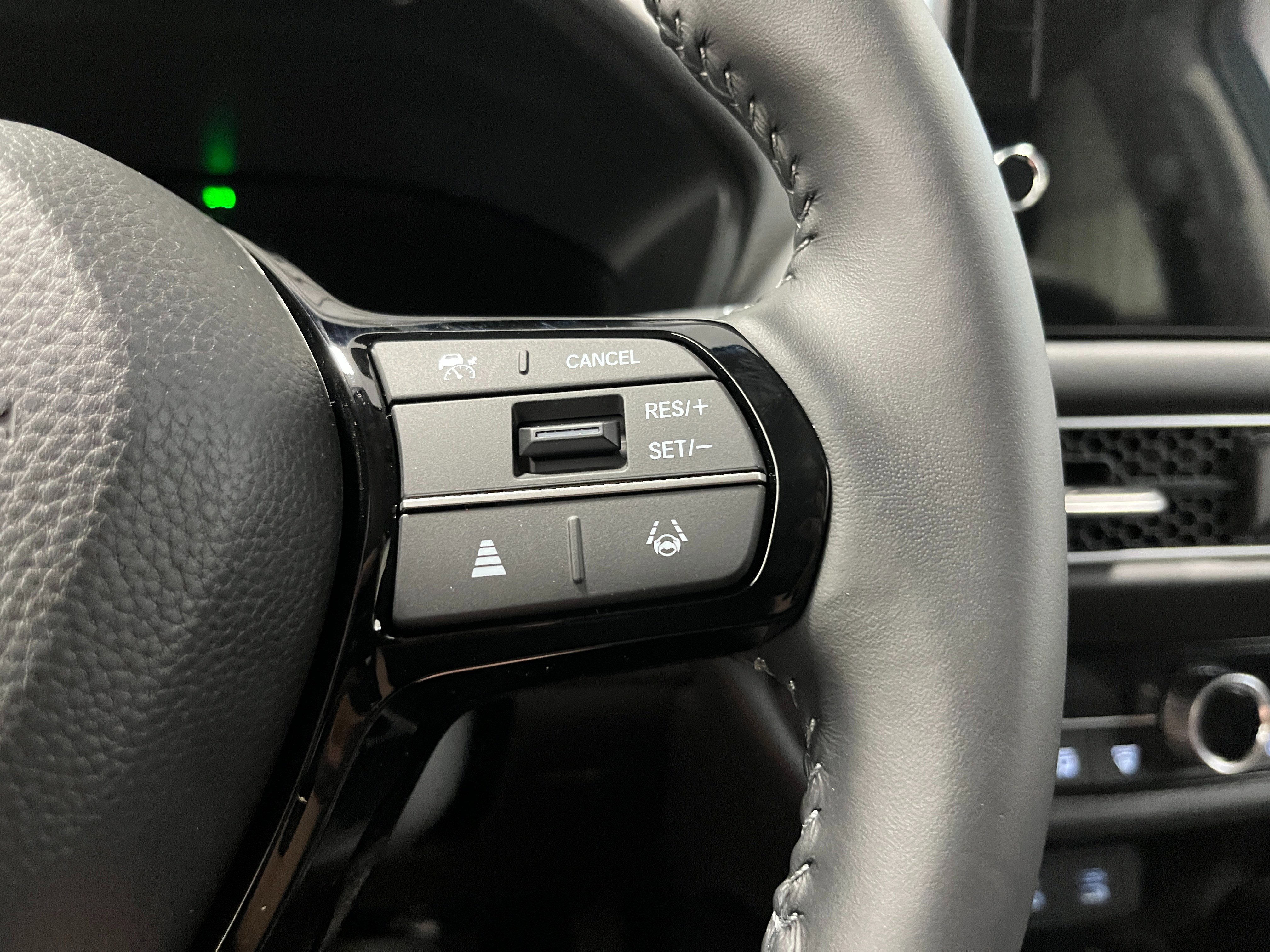 New 2026 Honda HR-V EX-L image 11