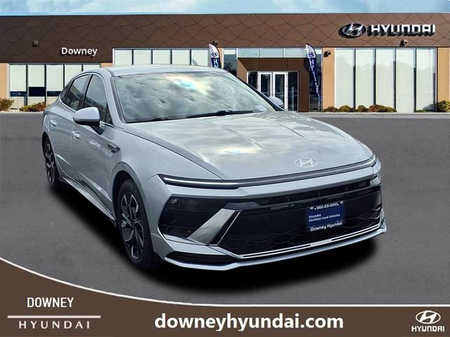 Certified 2025 Hyundai Sonata SEL image 3