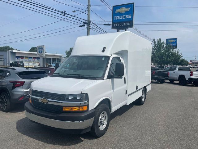 New 2025 Chevrolet Express 3500 w/ Power Convenience Package RWD image 2