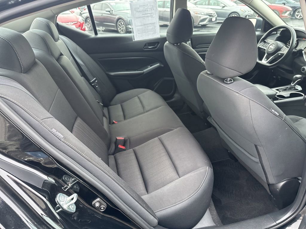 Used 2024 Nissan Altima 2.5 SV FWD image 22