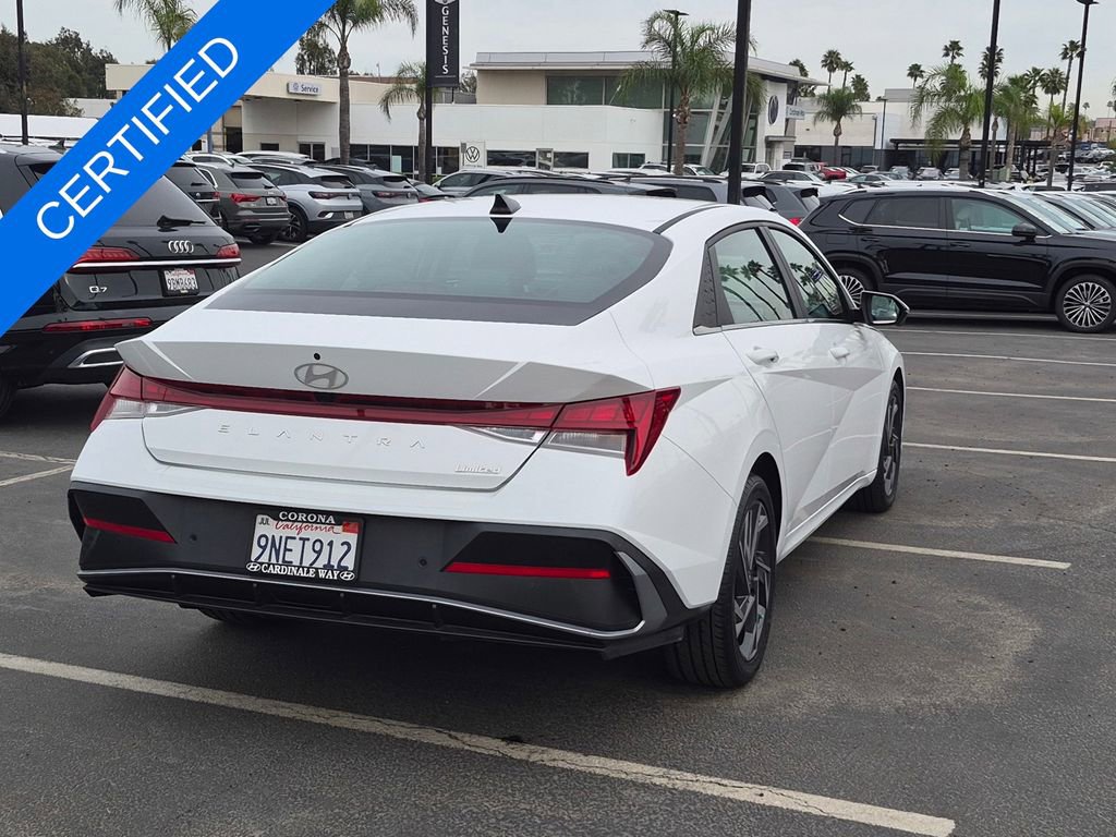 Used 2024 Hyundai Elantra Limited image 7