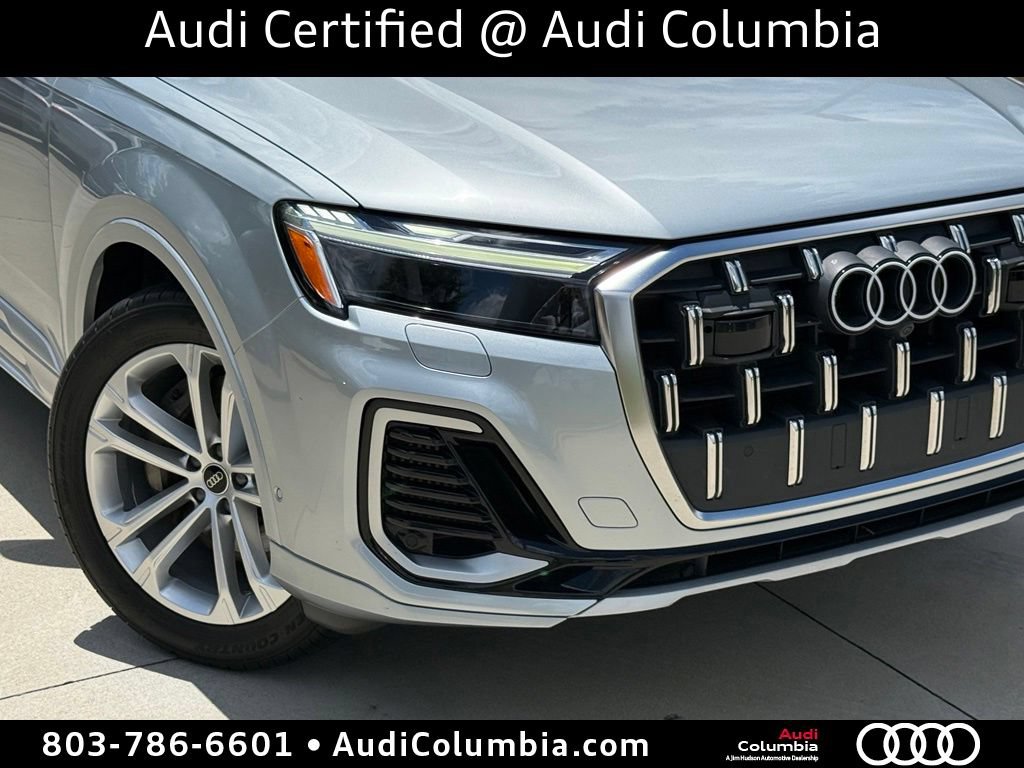 Certified 2025 Audi Q7 3.0T Premium Plus AWD/4WD image 6
