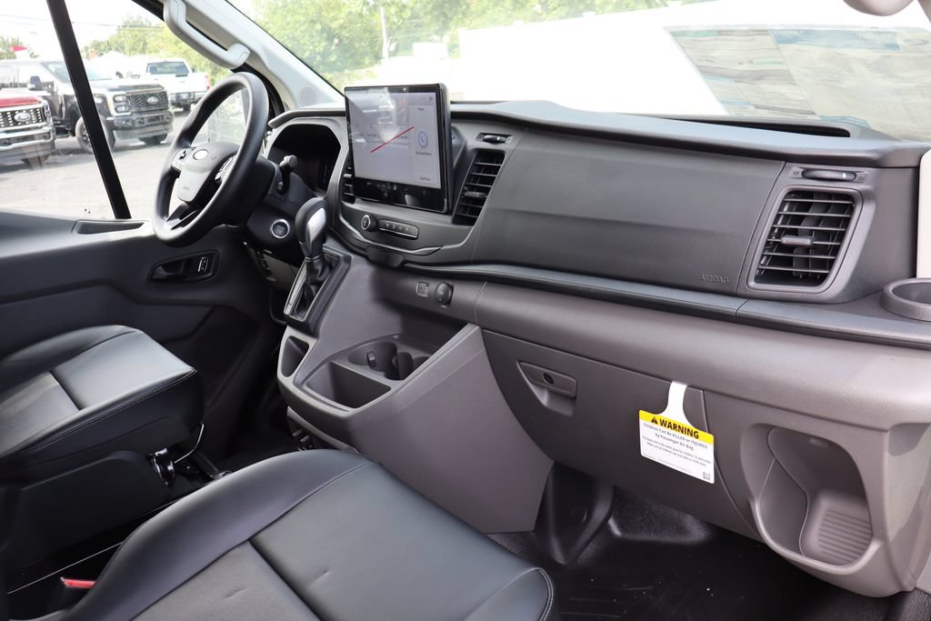New 2026 Ford Transit 150 Low Roof RWD image 36